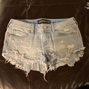 Express Jean shorts size 0